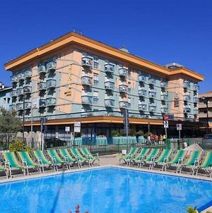 Hotel Arizona Bellaria-Igea Marina Exterior photo