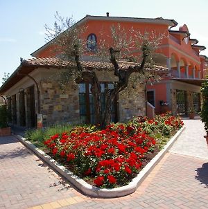 Villa La Reggia Lucca Exterior photo