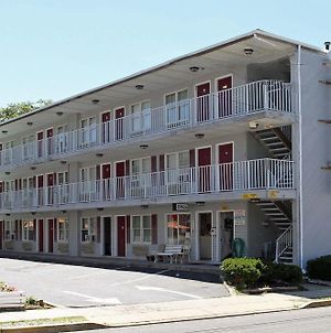 Seagem Motel And Apartments Seaside Heights Exterior photo