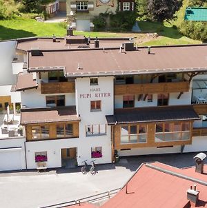 Haus Pepi Eiter Hotel Sankt Anton am Arlberg Exterior photo