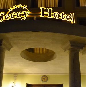 Hotel Seccy Fiumicino Exterior photo