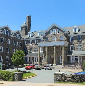 Dalhousie University Ostello Halifax Exterior photo