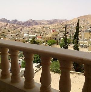 Seven Wonders Hotel Wadi Musa Exterior photo