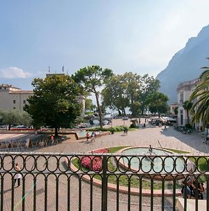 Residenza Rocca del Lago Riva del Garda Exterior photo