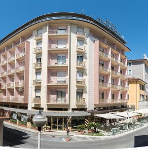 Hotel Terme Pellegrini Montecatini-Terme Exterior photo