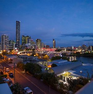 Brisbane City Yha Ostello Exterior photo