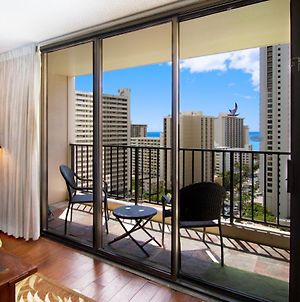 19Th Floor With Beautiful Ocean Views | 1 Block To Beach | Free Parking & Wifi Appartamento Honolulu Exterior photo