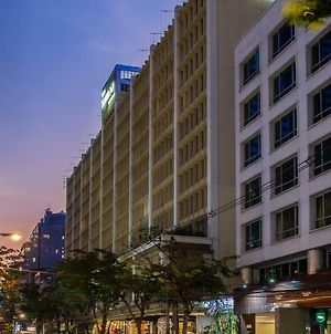 The Tawana Bangkok Hotel Exterior photo