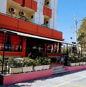 Hotel Rosa Rimini Exterior photo