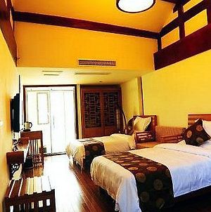 No 9 Resort Yard Luxury Lijiang  Room photo