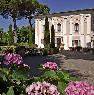 Logge Del Perugino; Sure Hotel Collection By Best Western Città della Pieve Exterior photo