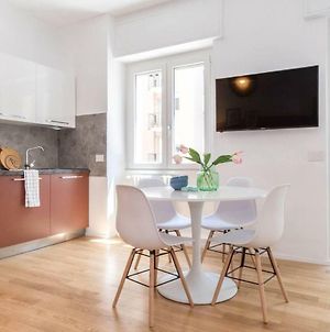 Altido Bright Apartment For 4 Next To City Life Milano Exterior photo