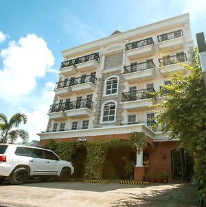 Hotel Emilia Davao City Exterior photo