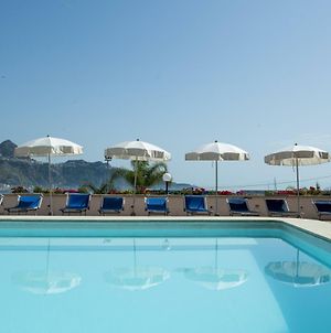 Hotel Panoramic Giardini Naxos Exterior photo