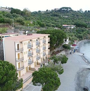Hotel Riviera Lido Milazzo Exterior photo