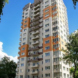 Resident Appartamento Novosibirsk Exterior photo
