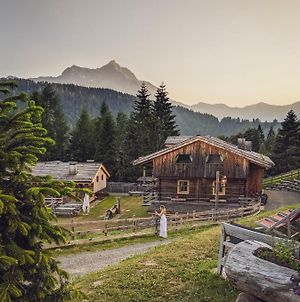 Chalet-Hotel Borgo Eibn Mountain Lodge, The Originals Relais Sauris Exterior photo
