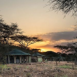 Ole Serai Luxury Camp Hotel Serengeti Exterior photo