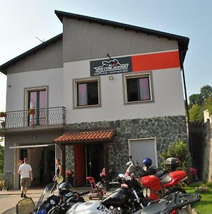 Italian Piston House Sport Moto Rent Bed and Breakfast Millesimo Exterior photo