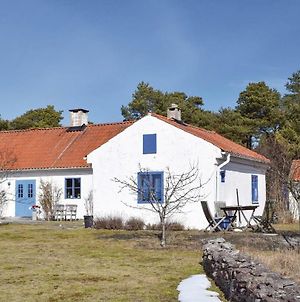 Awesome Home In Visby With Sauna And Wifi Exterior photo