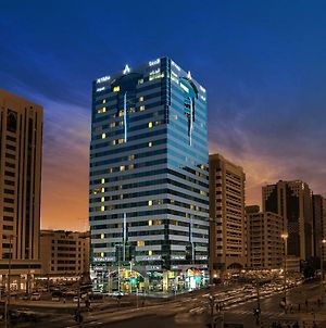 Al Maha Arjaan By Rotana Aparthotel Abu Dhabi Exterior photo