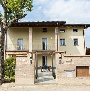 La Piccola Torre Bed and Breakfast Scandiano Exterior photo