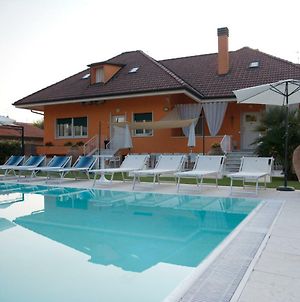 Villa Orange Pescantina Exterior photo