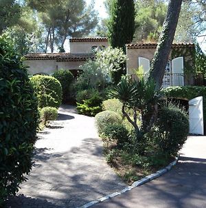 La Douce Heure Bed and Breakfast Mougins Exterior photo
