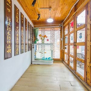 Wang Chen Inn Lijiang  Exterior photo