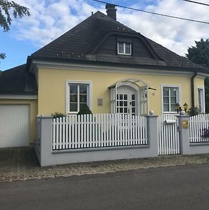 Haus In Idyllischer Lage Villa Vienna Exterior photo