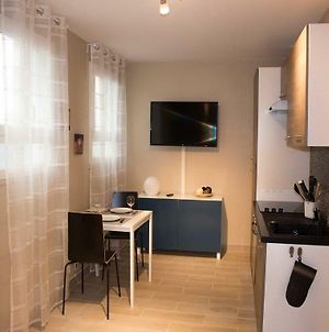 Studio di 20 m² in Appartamento con 1 bagno privato in zona Fontainebleau Exterior photo