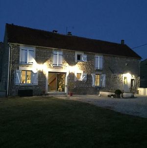 La Maison De Lucien, Gite Au Coeur Du Vignoble Chablisien Préhy Exterior photo