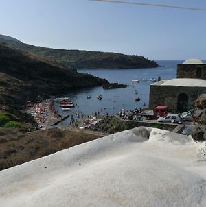 Dammuso della Compagnia Appartamento Pantelleria Island Exterior photo