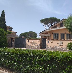 Villa Vittorio Infernetto Exterior photo