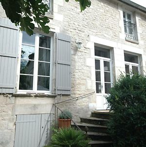 Heart Of Chablis Bed and Breakfast Exterior photo
