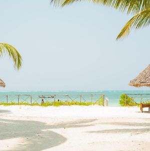 Bwejuu Beach Palm Villa Zanzibar Exterior photo