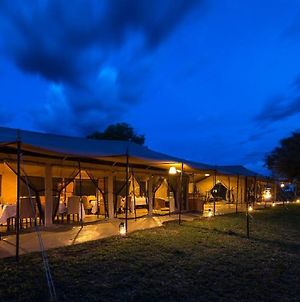 Karibu Camps & Lodges - Serengeti River Camp Nyanungu Exterior photo
