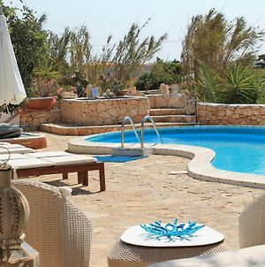 Hotel Luagos Club Lampedusa Exterior photo