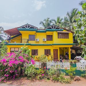 Oyo 12666 Home Comfortable Studio Chogum Road Goa Exterior photo