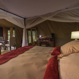River Camp Hotel Serengeti Exterior photo