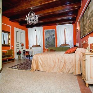 Il Palazzo Vecchio Bed and Breakfast Campobasso Exterior photo