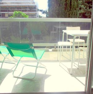 logement climatisé à Juan les Pins dans résidence avec piscine Exterior photo