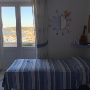 La Stanza sul Porto Hotel Ischia Island Exterior photo