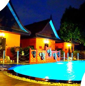 Pludhaya Resort & Spa Phra Nakhon Si Ayutthaya Exterior photo