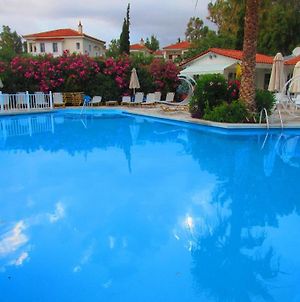 Hydrele Beach Hotel & Village Samos Island Exterior photo