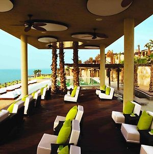 O Beach Hotel & Resort Sweimeh Exterior photo