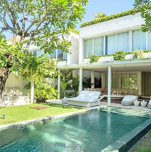 Eden The Residence At The Sea - Chse Certified Seminyak Exterior photo