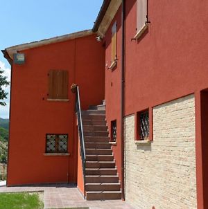 Guest house Agriturismo i Conti CIR 16277 Urbania Exterior photo