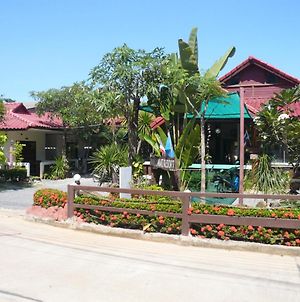 Baan Lamai Resort Exterior photo