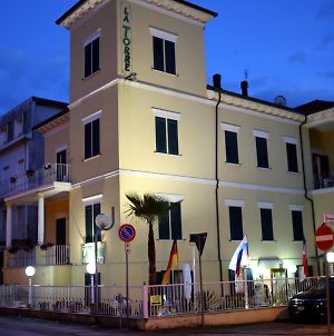 Hotel La Torre Rimini Exterior photo